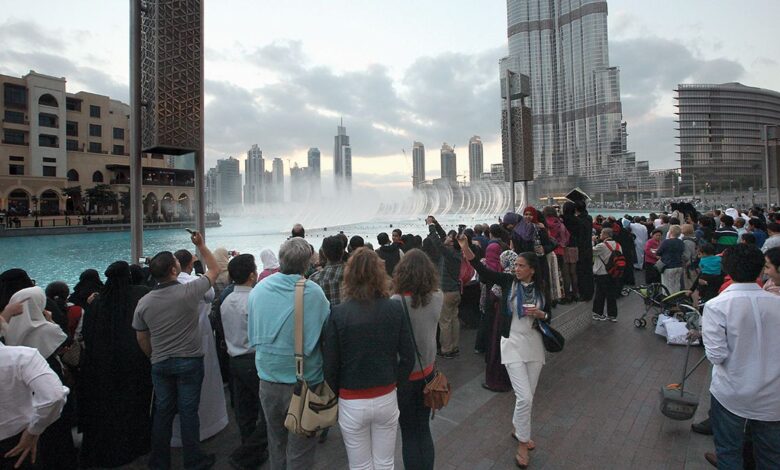 السياح في دبي