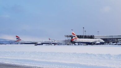 تساقط الثلوج بمطار جلاسكو