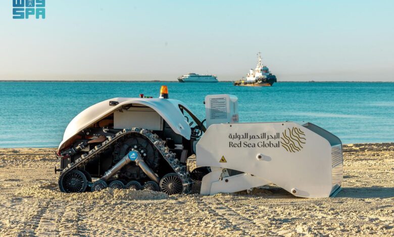روبوت مخصص لتنظيف الشواطئ