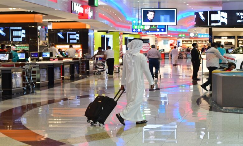 المطارات الإماراتية