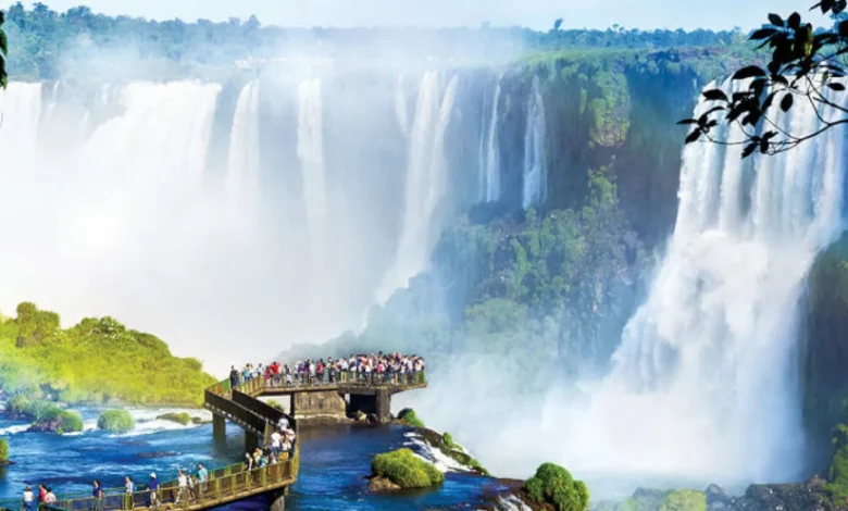 شلالات إجوازو العالمية