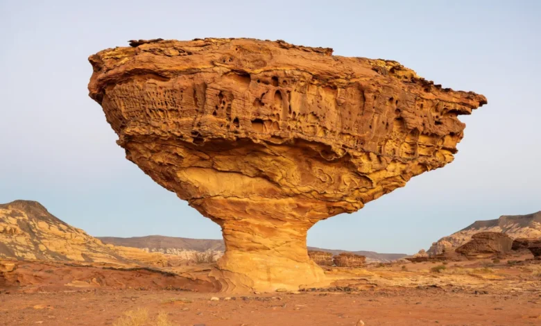 الموائد الصخرية