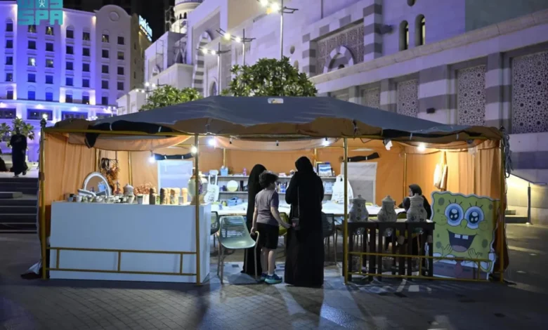 ساحة تلال فيلج