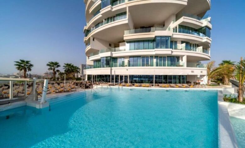 فندق قرية دبي الدائرية