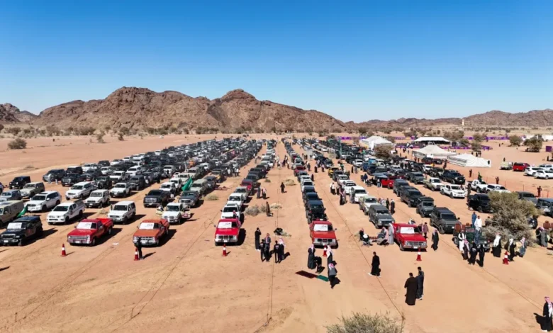 أكبر مسيرة لسيارات الدفع الرباعي