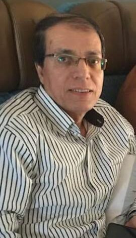 الكاتب الصحفي أشرف الحديدي